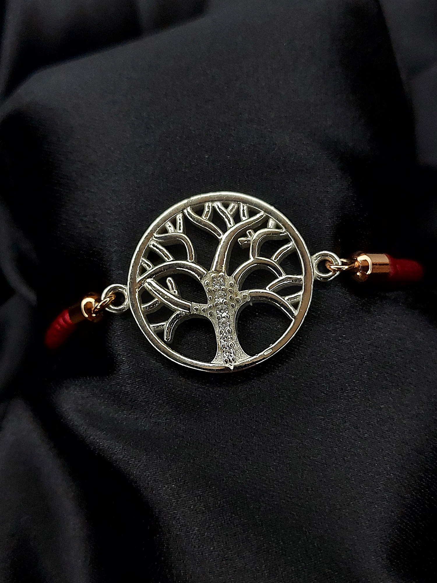 Silver tree thread bracelet