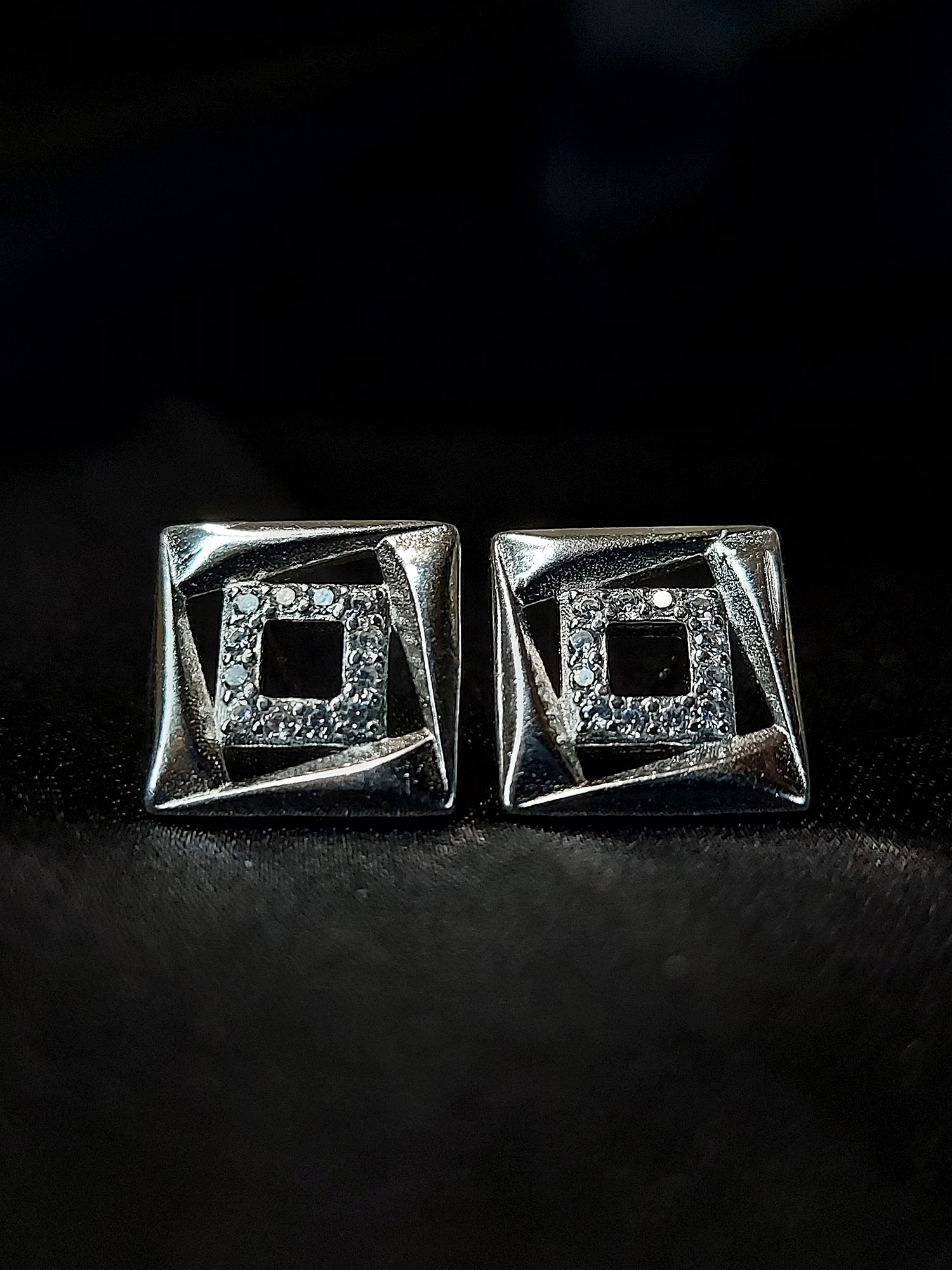 Silver square earring