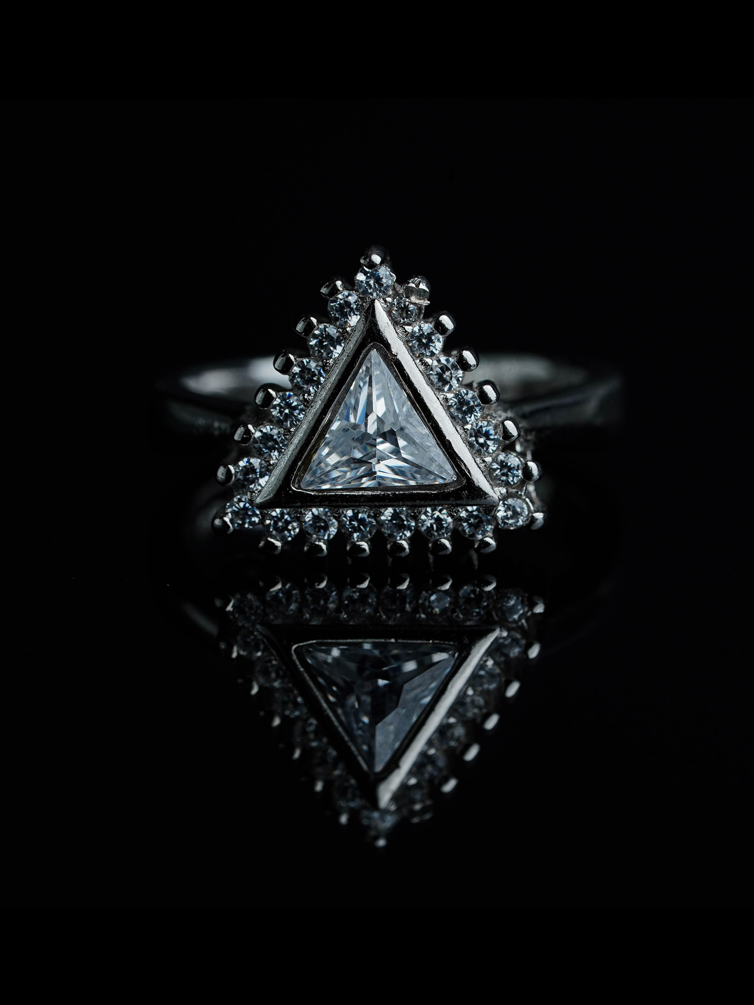 Silver triangular ring