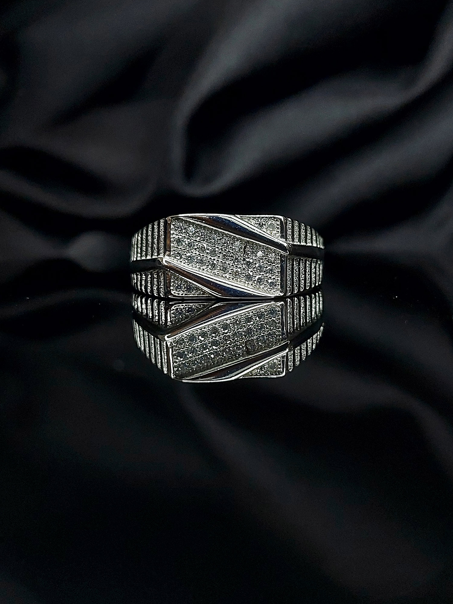 Silver men’s ring