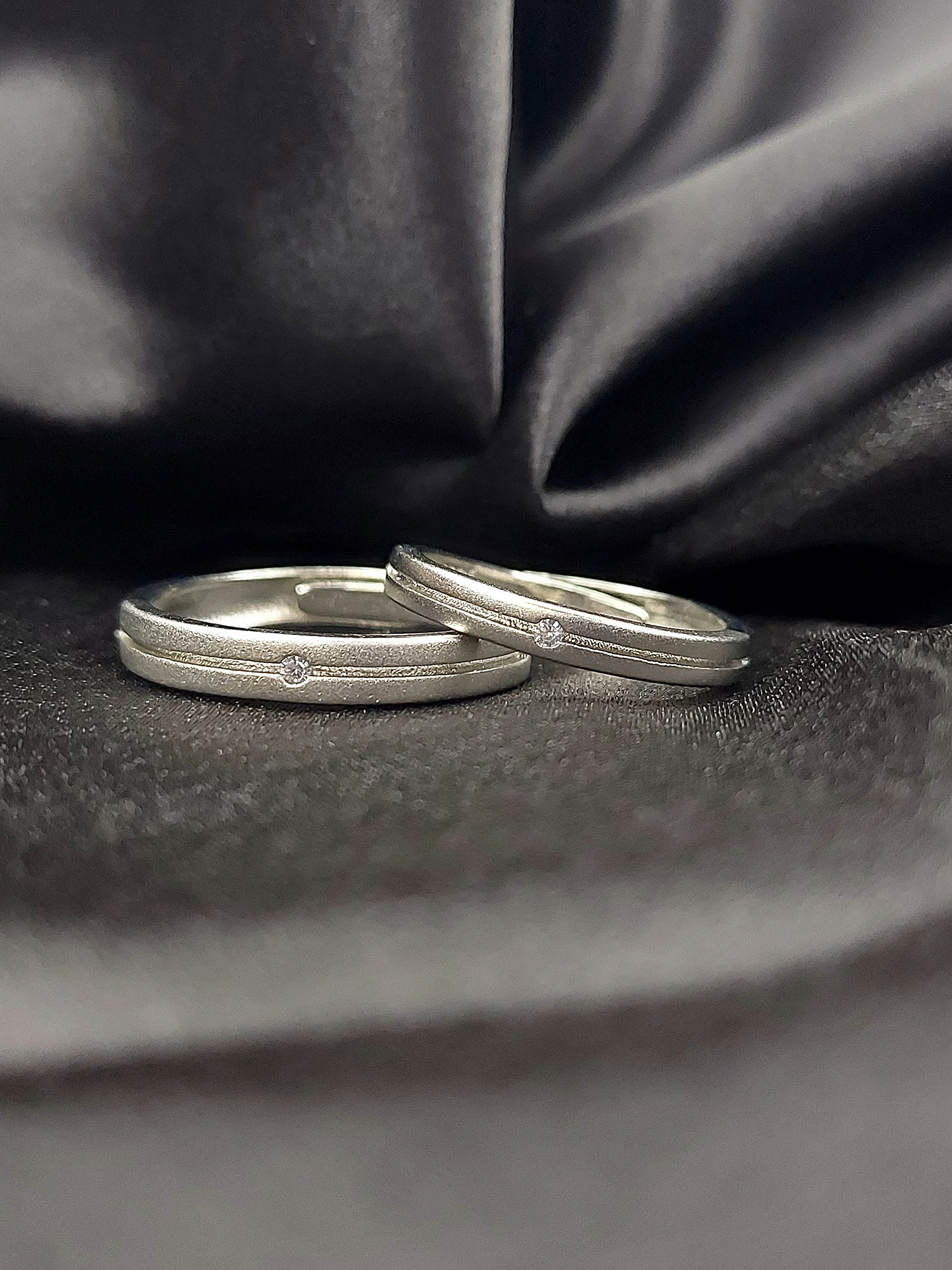 Silver couple band ring